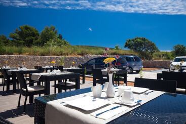 تختخواب و صبحانه Villa Maris Punat