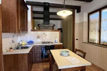 هتل Agriturismo Il Gonzeto, Montepulciano