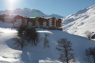 هتل Le Chalet Du Mont Vallon Spa Resort