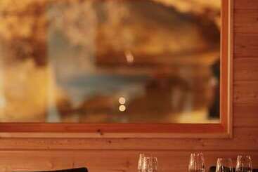 هتل Le Chalet Du Mont Vallon Spa Resort