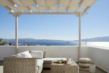 هتل Santa Maria Luxury Suites & Spa