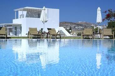 هتل Santa Maria Luxury Suites & Spa