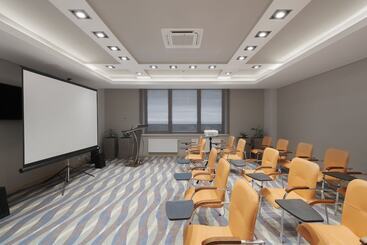 Lavicon Apart Hotel Collection