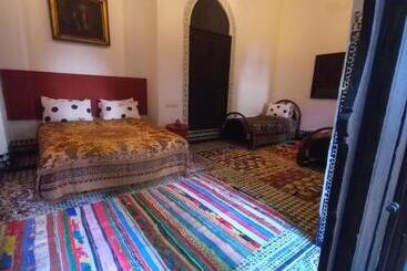 پانسیون Palais Alfirdaous Medina