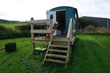 Shepherd S Hut @ Westcote