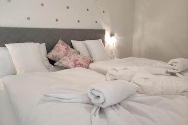 Spa Residence Carbona Emdona Luxury Apartment
