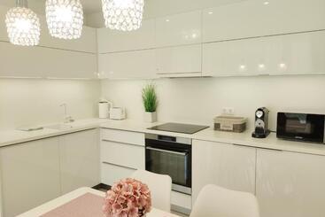 Spa Residence Carbona Emdona Luxury Apartment
