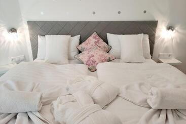 Spa Residence Carbona Emdona Luxury Apartment