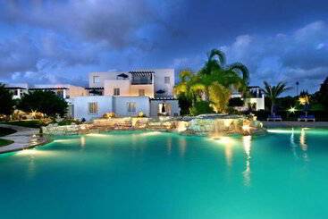 Aliathon Resort