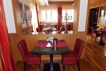 Central Hotel Friedrichshafen