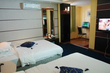 Home Club Hotel Shimao Branch