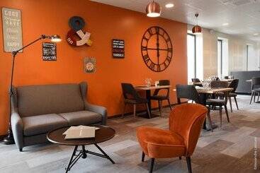هتل Contact Hôtel Astréa Nevers Nord Et Son Restaurant La Nouvelle Table