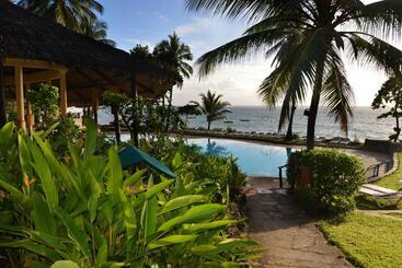هتل Baobab Beach Resort & Spa