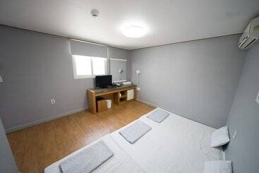 هتل Beewon Guest House