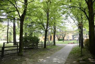 هتل Ca' Vecchia