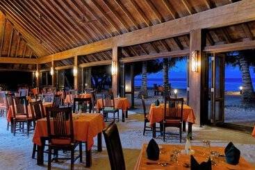 هتل Canareef Resort Maldives