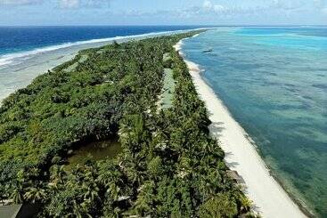 هتل Canareef Resort Maldives