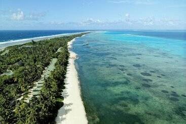 هتل Canareef Resort Maldives