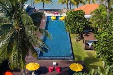 هتل Chongfah Beach Resort Khaolak   Sha Extra Plus