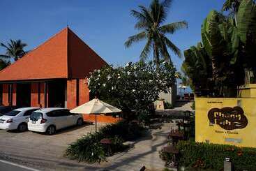 هتل Chongfah Beach Resort Khaolak   Sha Extra Plus