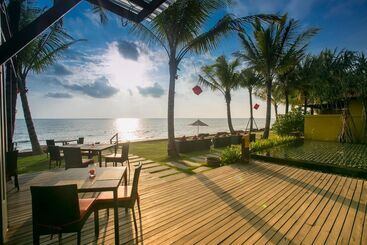 هتل Chongfah Beach Resort Khaolak   Sha Extra Plus