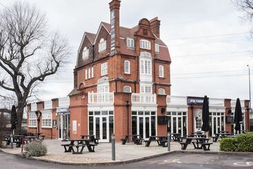 Отель Fox Connaught London Excel
