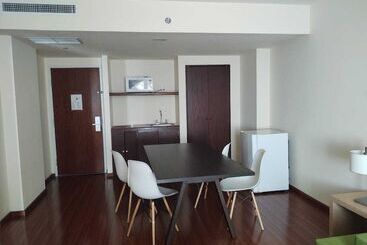 هتل Opus Grand Toluca Aeropuerto