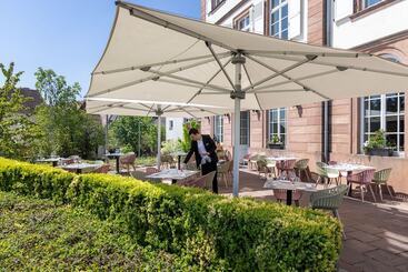 هتل Hôtel Valvignes Colmar Hautkoenigsbourg,the Originals Relais