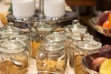 Hg Hotel Italia