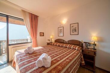 Hg Hotel Italia