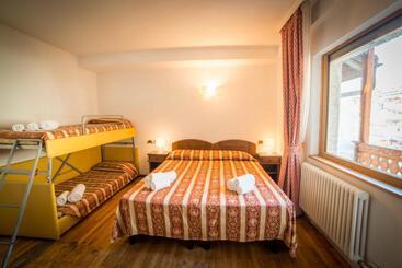 Hg Hotel Italia