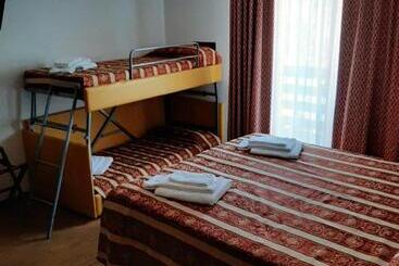 Hg Hotel Italia