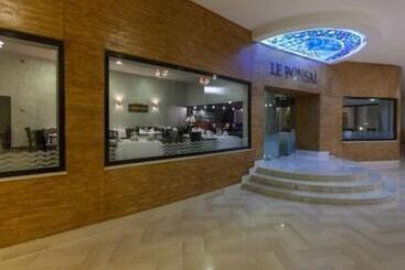 هتل Khayam Garden Beach Resort & Spa