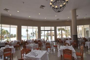 هتل Khayam Garden Beach Resort & Spa