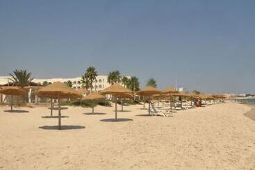 هتل Khayam Garden Beach Resort & Spa