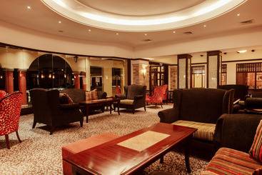 هتل Lake Victoria Serena Golf Resort & Spa