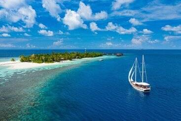 هتل Mirihi Island Resort