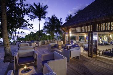 هتل Mirihi Island Resort
