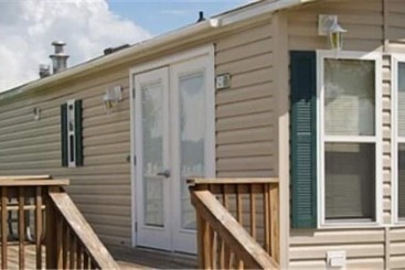 هتل Red Shoes Rv Park