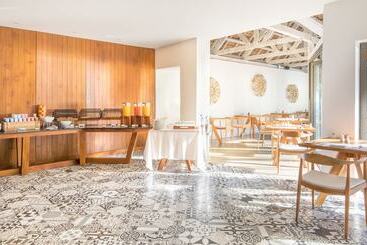 Seasense Boutique Hotel & Spa