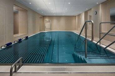 هتل Harvey Spa