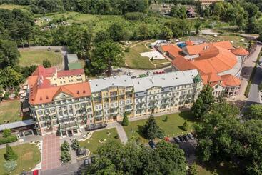 هتل Spa Resort Pawlik Aquaforum