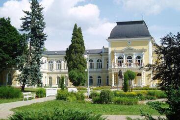 هتل Spa Resort Pawlik Aquaforum