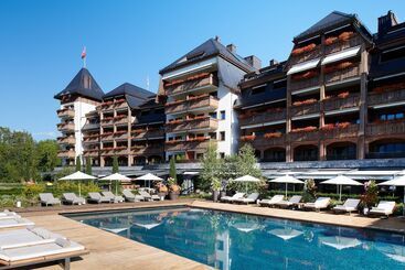 هتل The Alpina Gstaad