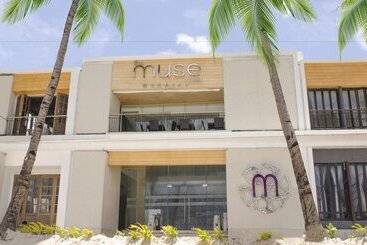 هتل The Muse