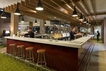 The Orchard Hotel & Restaurant
