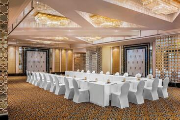 Hotel The St. Regis Mumbai