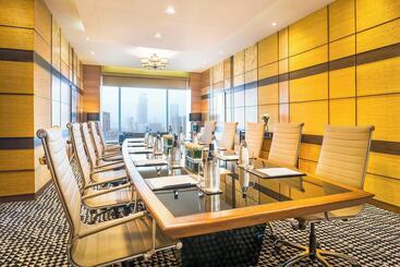 Hotel The St. Regis Mumbai