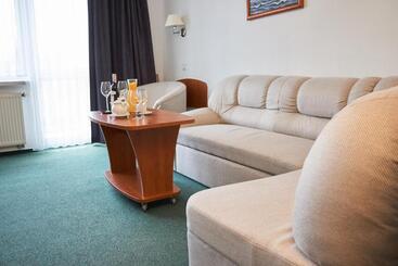 酒店 Wellness Medical Spa Unitral