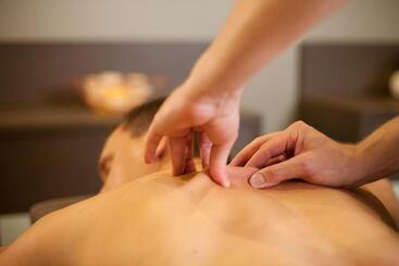 酒店 Wellness Medical Spa Unitral